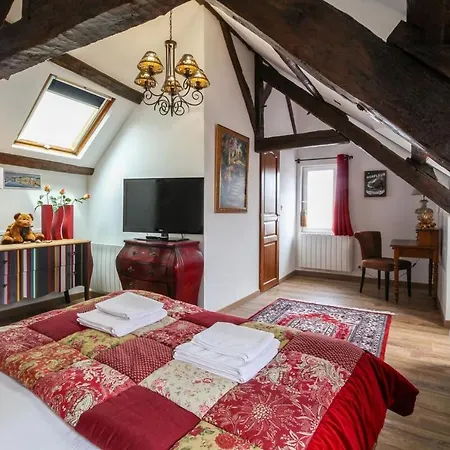 La Lanterne - Triplex 6p - Historic Center