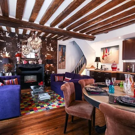 La Lanterne - Triplex 6p - Historic Center